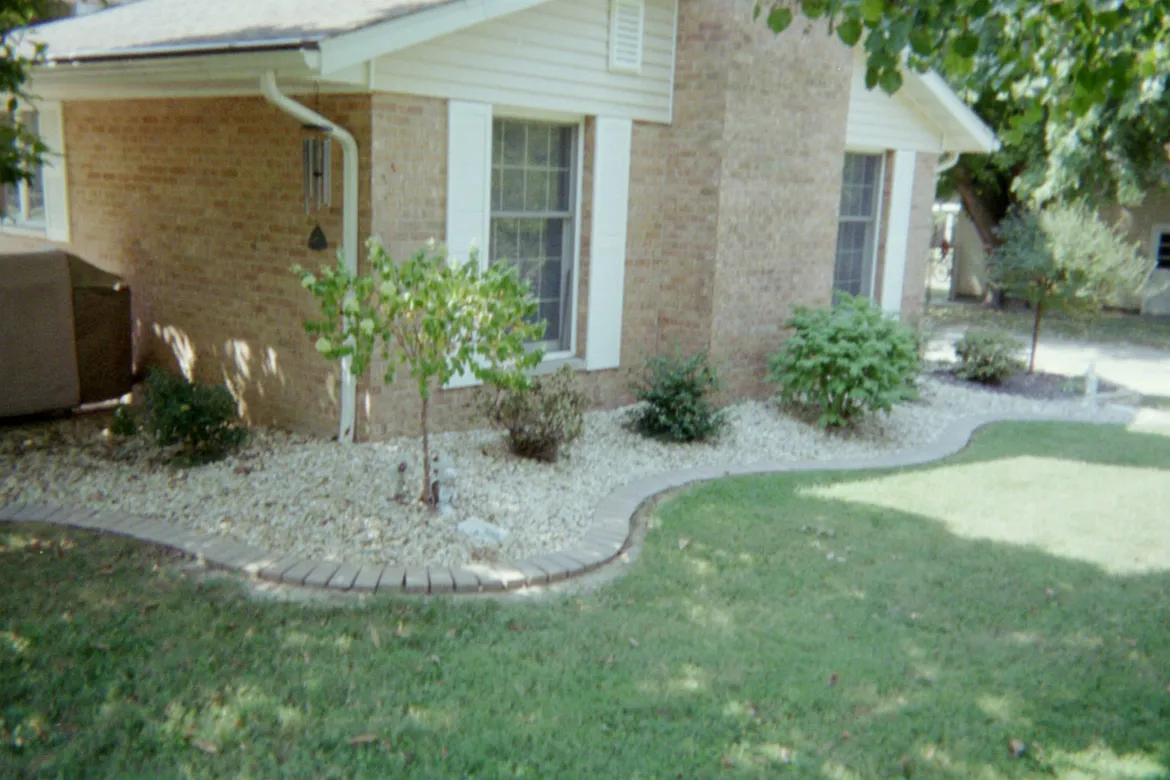 landscaping & rock bed highland il